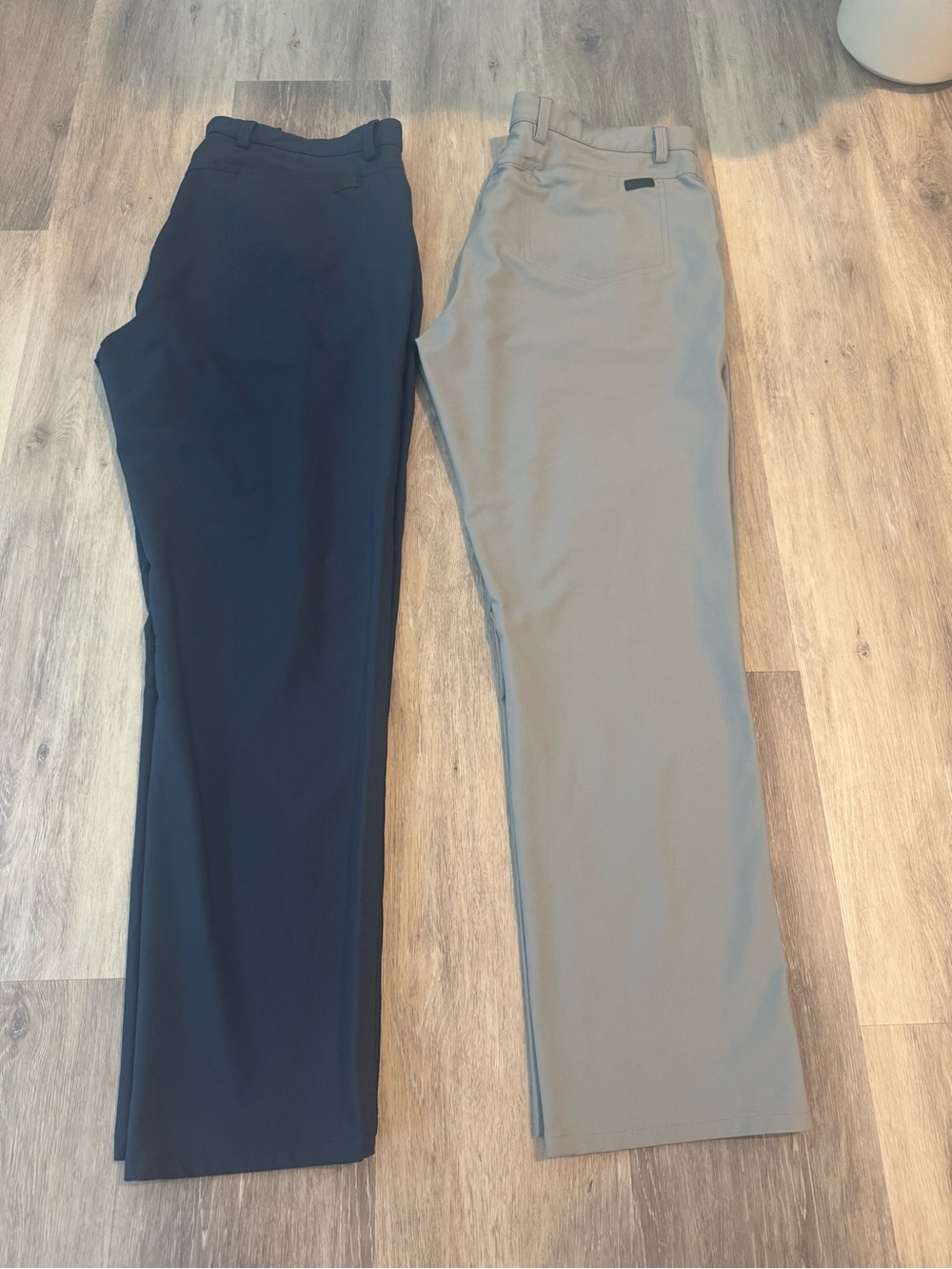 34” x30” 2 pairs of Greg Norman athlesure pants - Picture 2 of 13